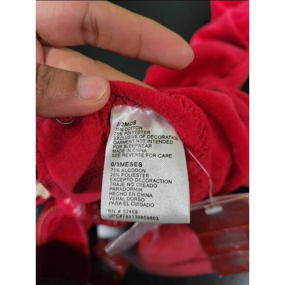 Vintage Baby's first Christmas dress red with hat and booties size 0 to 3 months - Picture 8 of 9